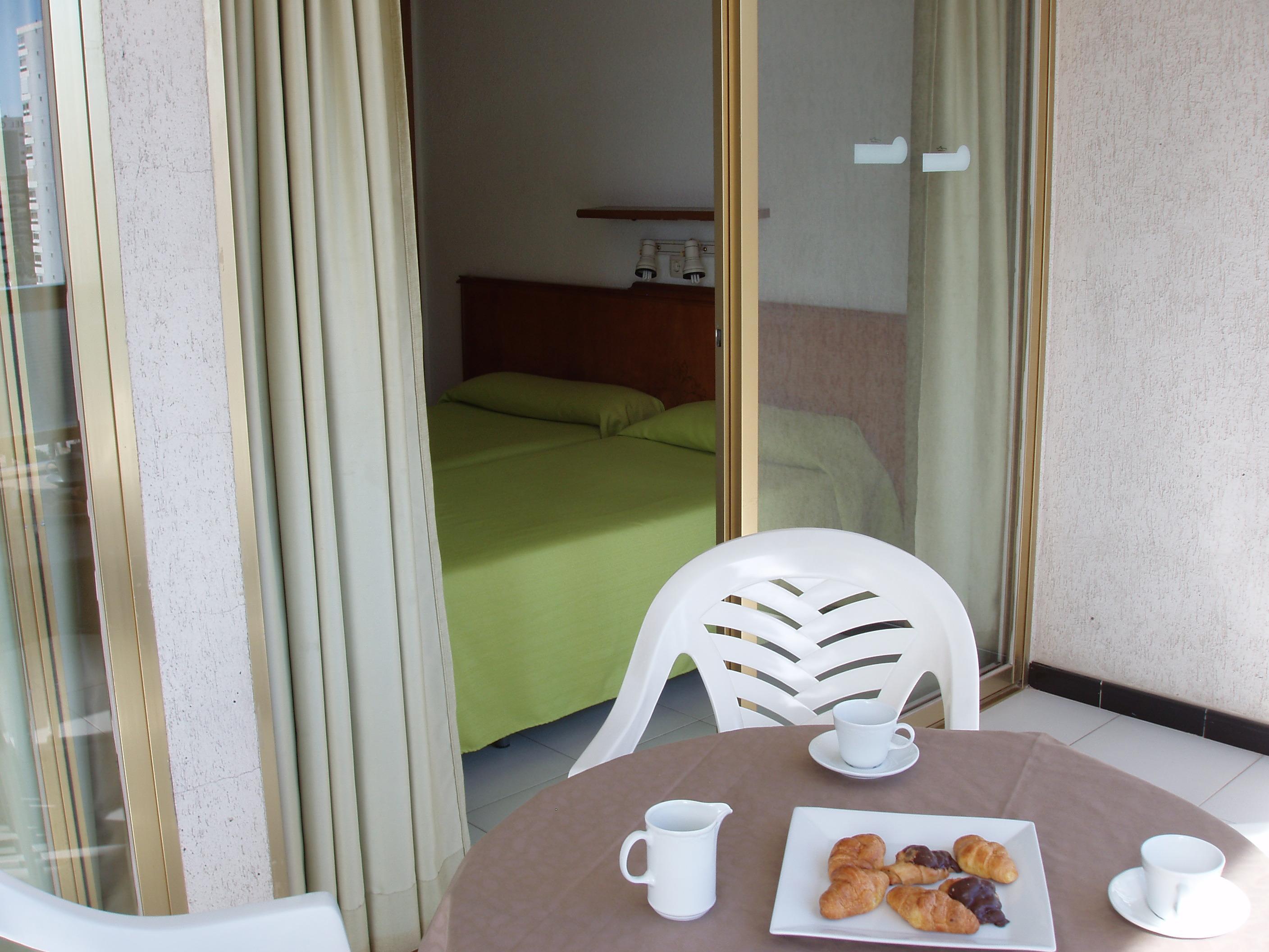 Apartamentos Maria Victoria Бенидорм Экстерьер фото