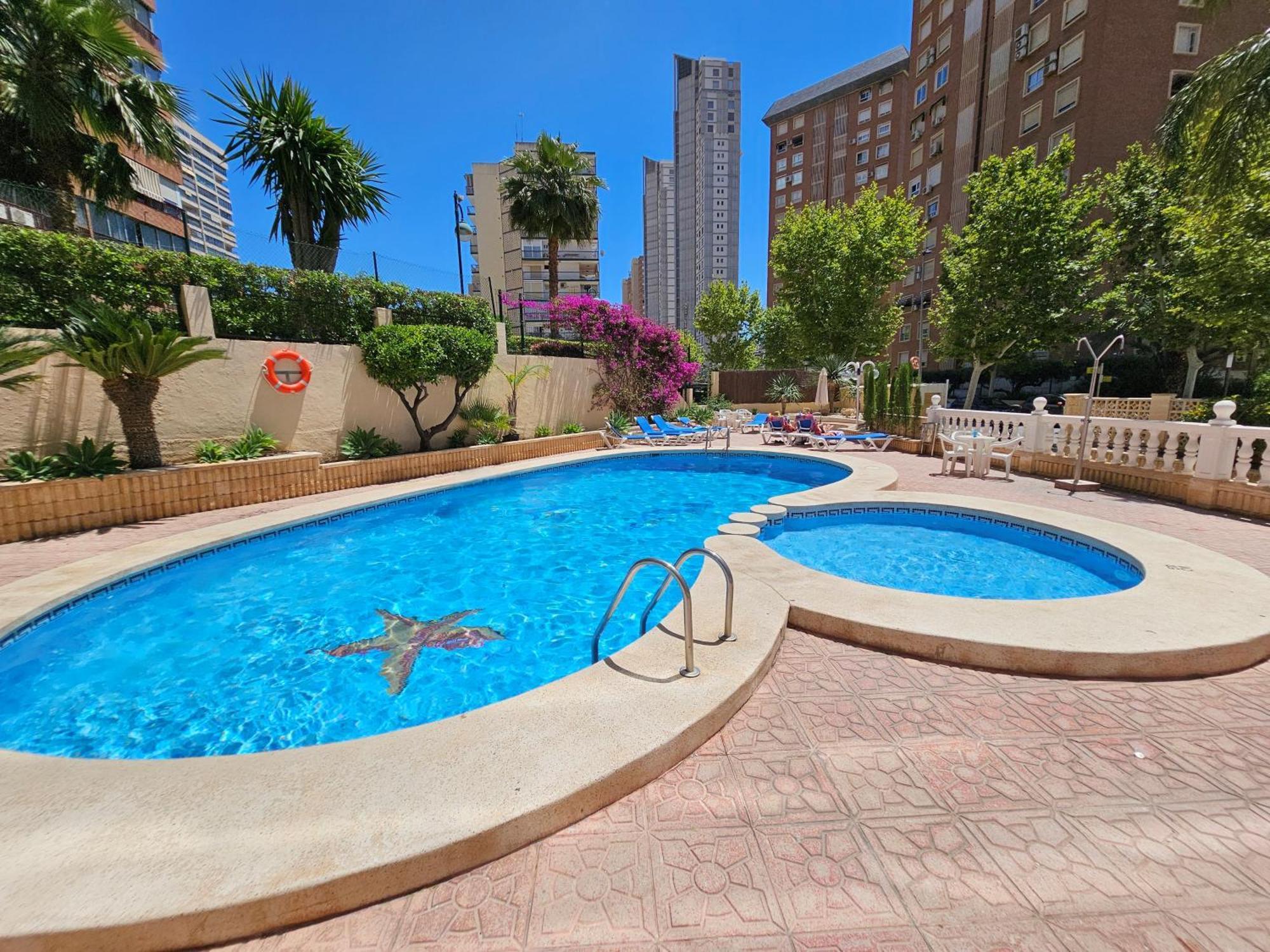 Apartamentos Maria Victoria Бенидорм Экстерьер фото