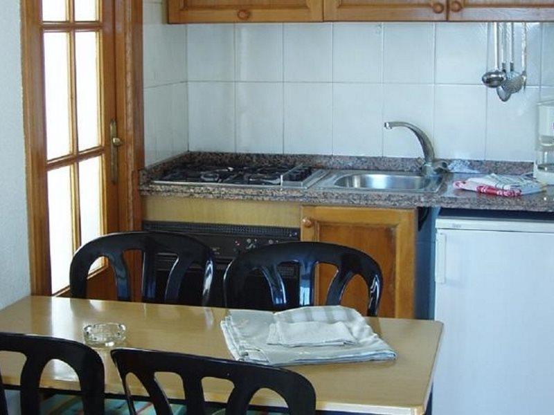 Apartamentos Maria Victoria Бенидорм Экстерьер фото