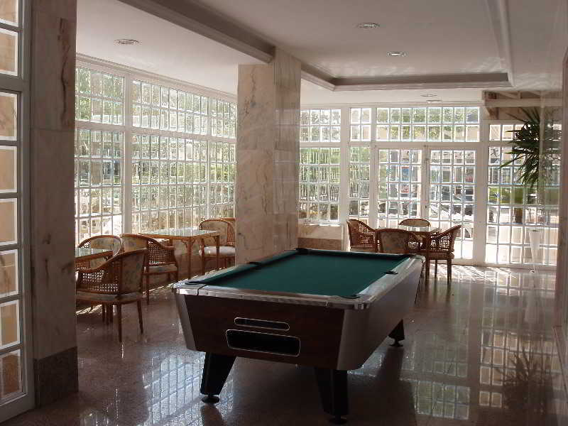 Apartamentos Maria Victoria Бенидорм Экстерьер фото